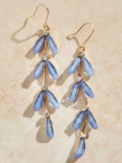 Resin Leaf Dangle Earrings - TULLABEE