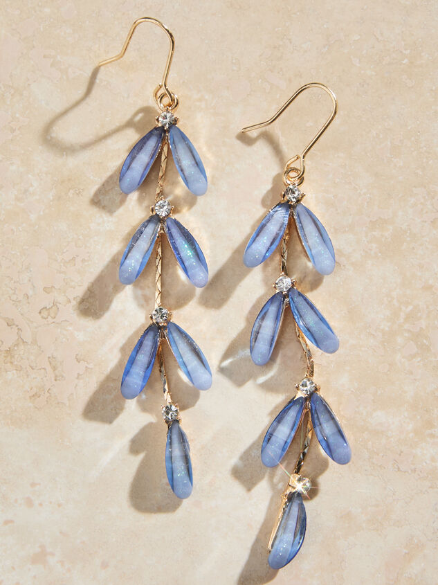 Resin Leaf Dangle Earrings Detail 2 - TULLABEE