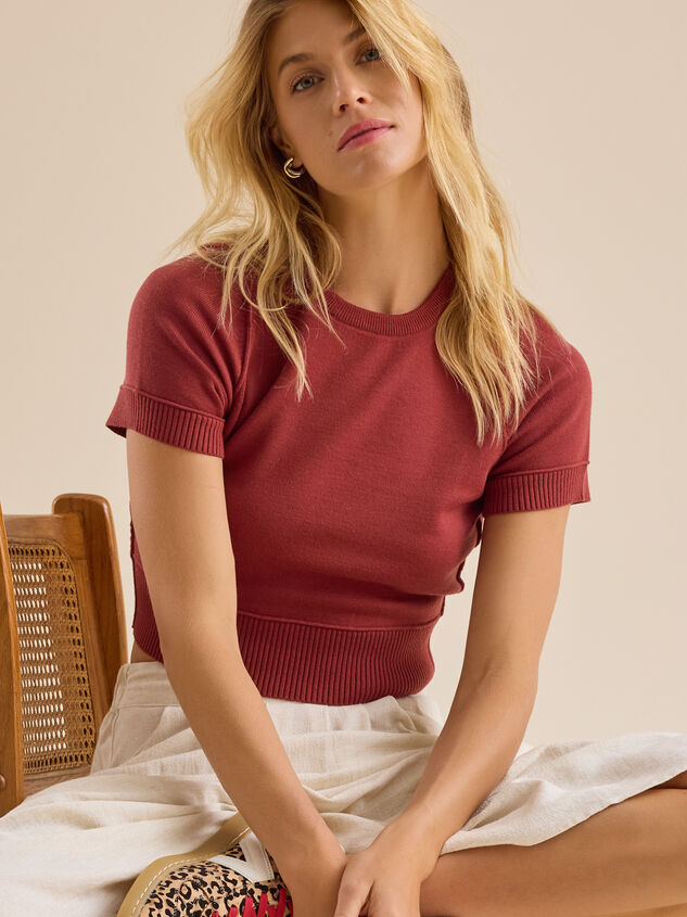 Hailey Crewneck Top Detail 3 - TULLABEE