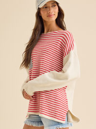 Americana Oversized Sweater Detail 4 - TULLABEE
