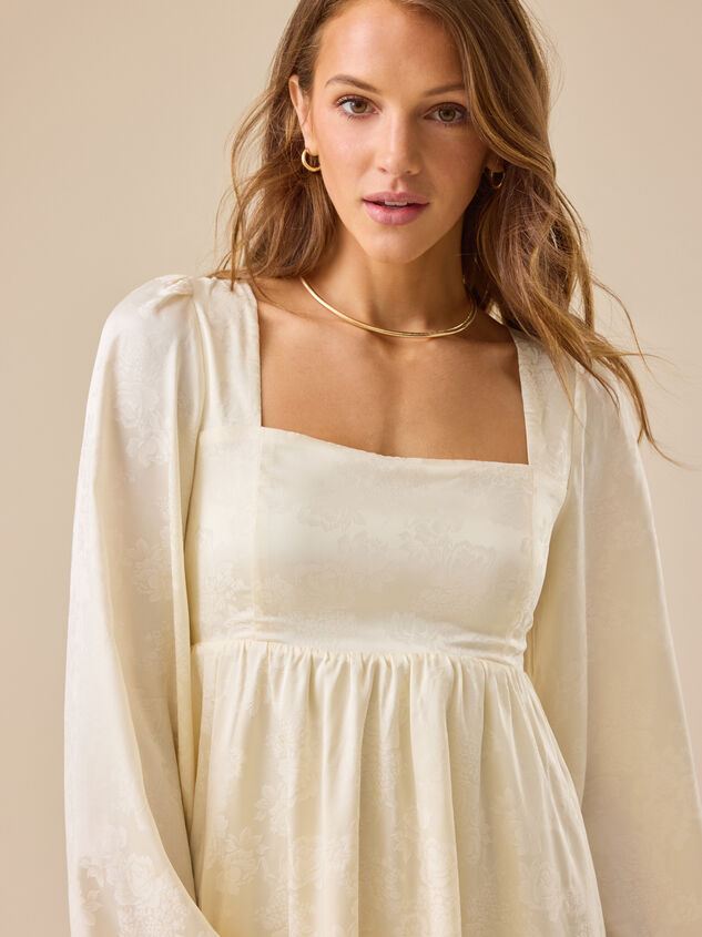Alexa Long Sleeve Mini Dress Detail 5 - TULLABEE