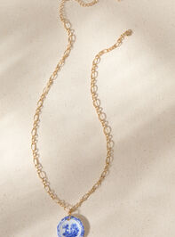 Toile Pendant Necklace Detail 2 - TULLABEE