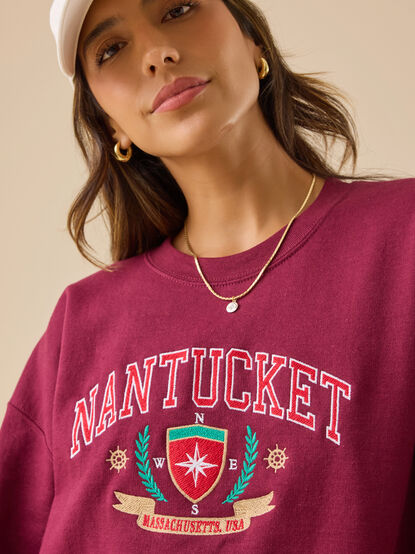 Nantucket Embroidered Sweatshirt - TULLABEE
