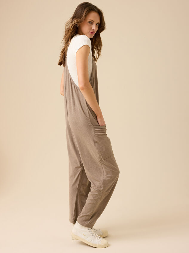 Hang Tough Mama Jumpsuit Detail 4 - TULLABEE