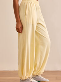 Studio Cross Jogger Detail 5 - TULLABEE