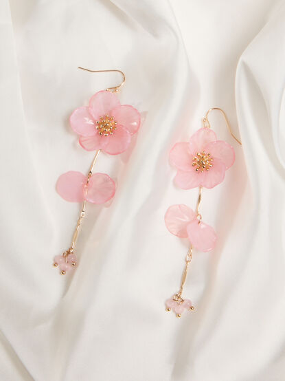Chloe Floral Earrings - TULLABEE