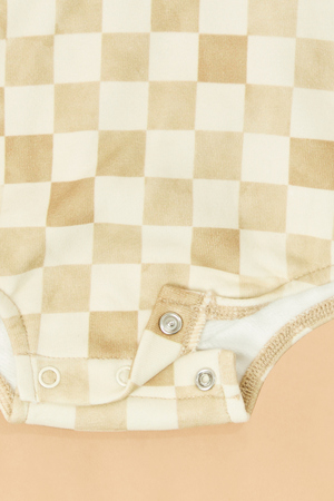 Logan Checkered Quarter-Zip Bubble - Altar'd State - 