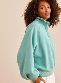 Trail Balloon Sleeve Pullover Detail 5 - TULLABEE