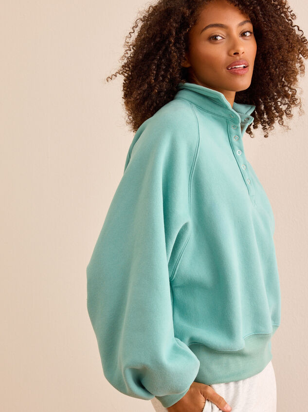 Trail Balloon Sleeve Pullover Detail 5 - TULLABEE