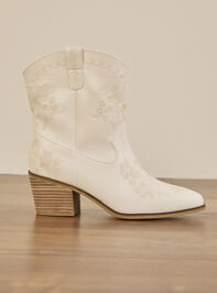 Melodi Wide Width Booties Detail 2 - TULLABEE