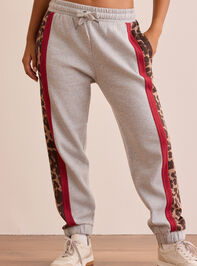 Too Fast Leopard Joggers Detail 3 - TULLABEE