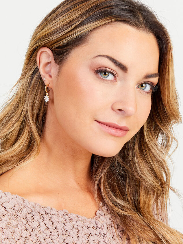 Dainty Flower Mini Hoops Detail 3 - TULLABEE