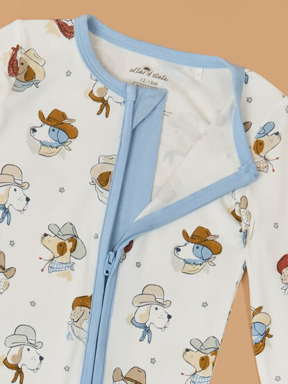 Cow-dog Sleeper - TULLABEE