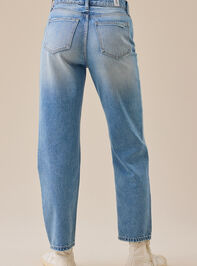 Sophie Straight Leg Jeans Detail 5 - TULLABEE