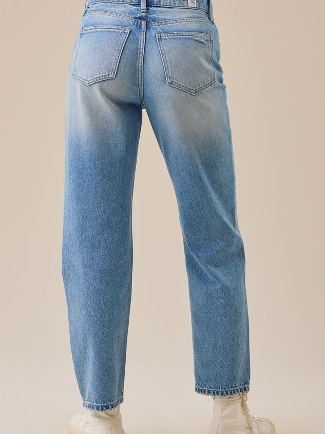 Sophie Straight Leg Jeans Detail 5 - TULLABEE