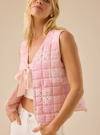 Evie Reversible Vest Detail 2 - TULLABEE