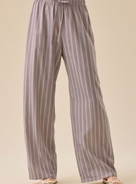Jaylyn Striped Pants Detail 2 - TULLABEE