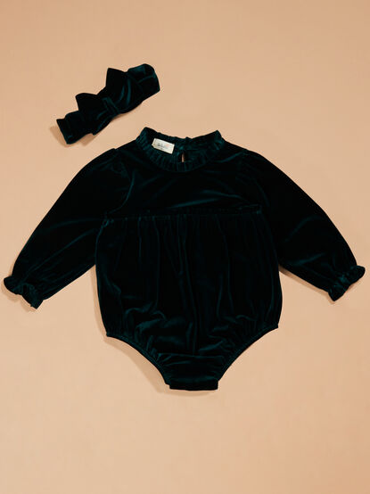 Ivy Velvet Bubble and Headband Set - TULLABEE