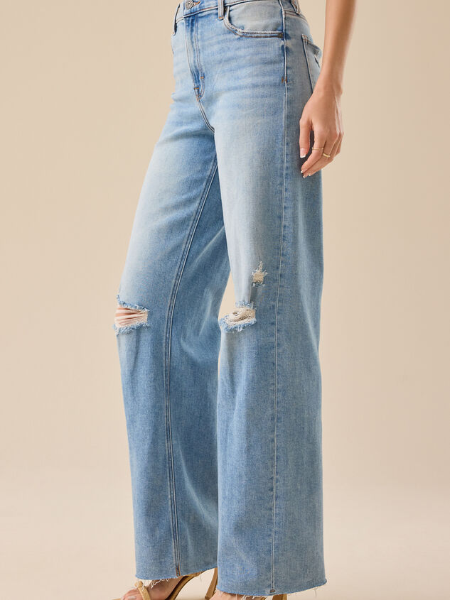 Raylin High Rise Distressed Jeans Detail 3 - TULLABEE