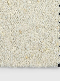 Amara Handwoven Rug Detail 3 - TULLABEE