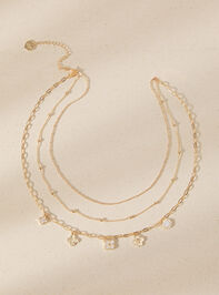 Clover Glow Necklace Detail 2 - TULLABEE