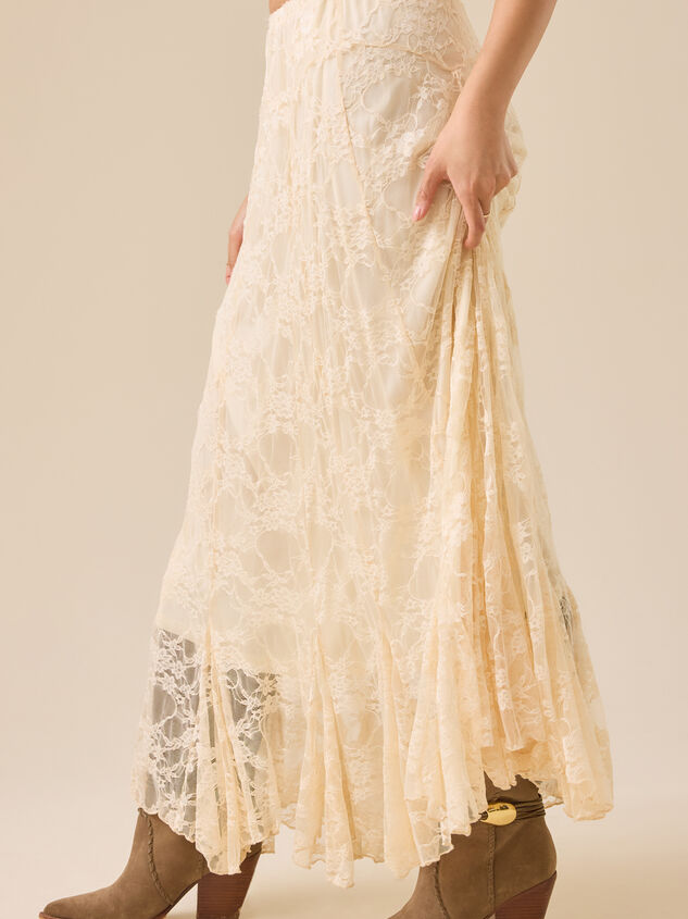 Aria Lace Midi Skirt Detail 5 - TULLABEE
