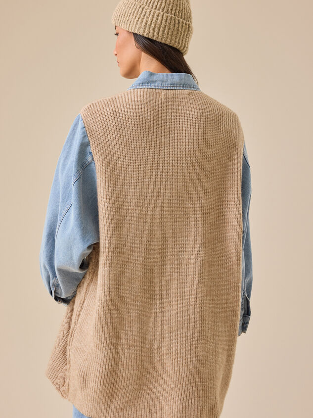 Wilma Mixed Button-Up Detail 4 - TULLABEE