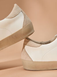 Mia Star Sneakers Detail 3 - TULLABEE