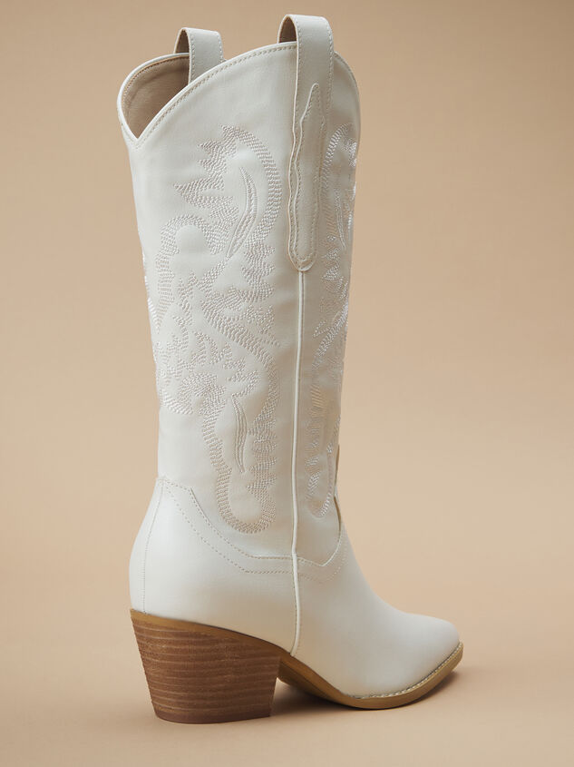 Amaya Western Boots Detail 4 - TULLABEE