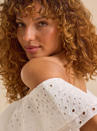 April Eyelet Top Detail 5 - TULLABEE