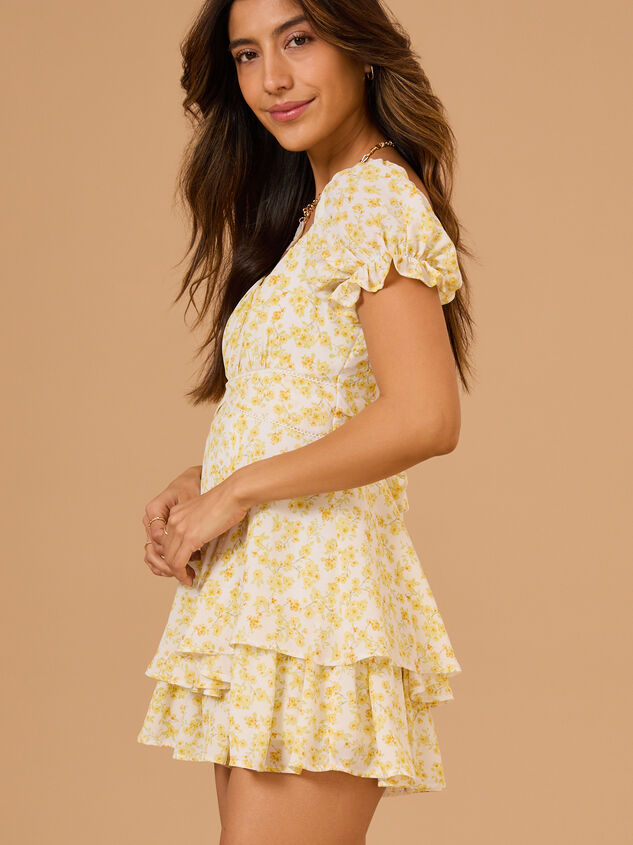 Vimzia Floral Romper Detail 4 - TULLABEE