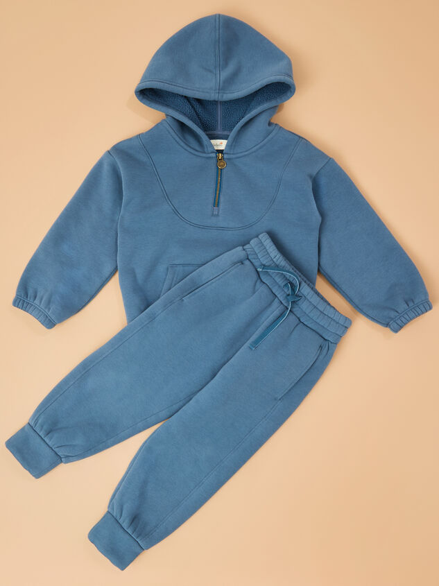 Theo Zip Hoodie Detail 5 - TULLABEE