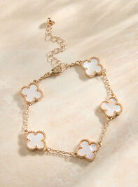 Double Sided Clover Bracelet Detail 2 - TULLABEE