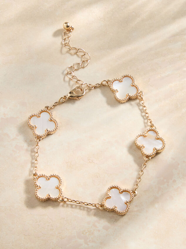 Double Sided Clover Bracelet Detail 2 - TULLABEE