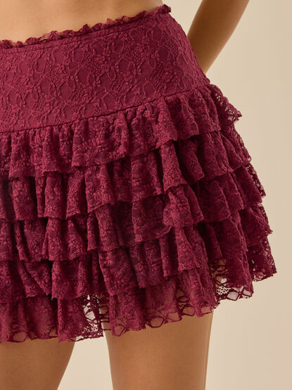 Camila Tiered Lace Mini Skirt - TULLABEE