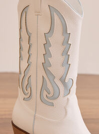 Vanessa Gameday Boot Detail 3 - TULLABEE