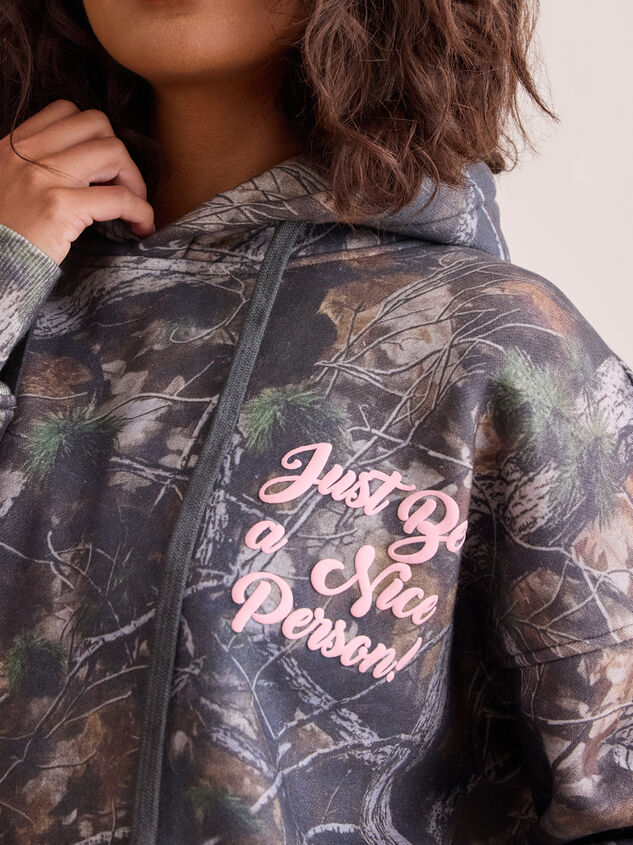 Just Be a Nice Person Camo Hoodie Detail 3 - TULLABEE