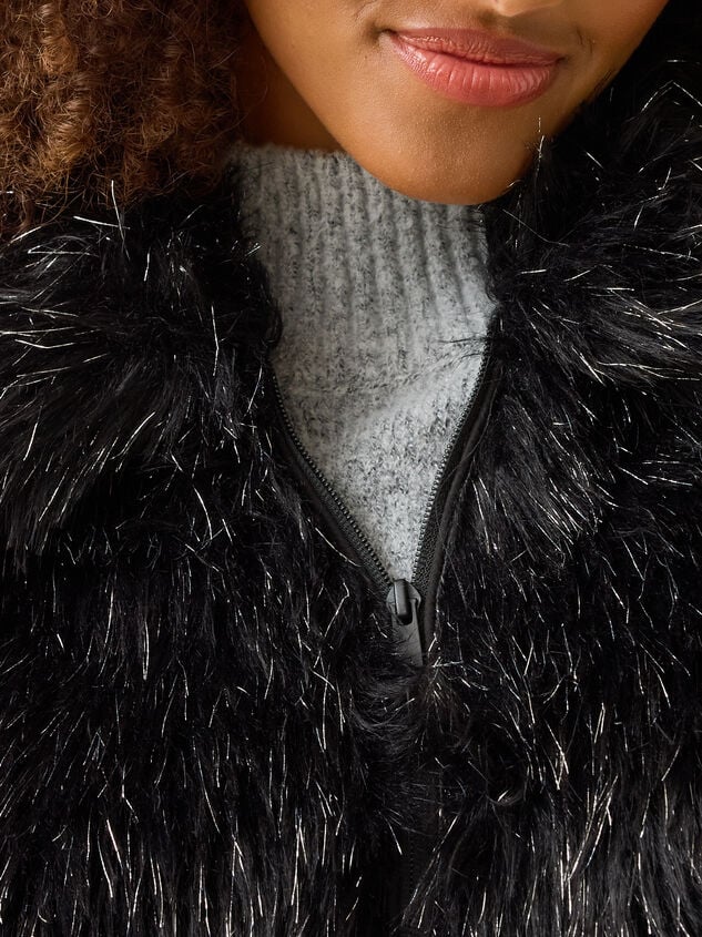 Elle Fur Jacket Detail 3 - TULLABEE