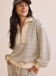 Stride Quarter Zip Pullover - TULLABEE