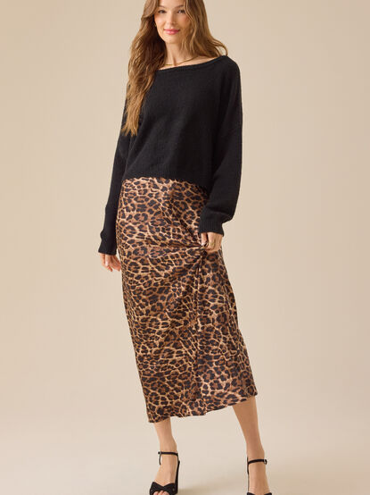 Ainsley Boat Neck Sweater - TULLABEE