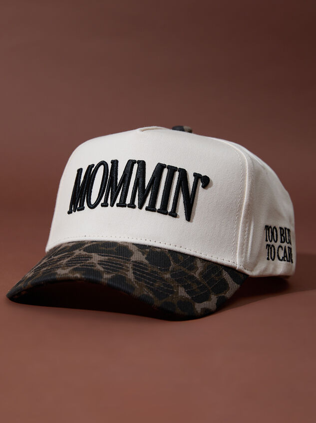 Mommin' Trucker Hat - TULLABEE