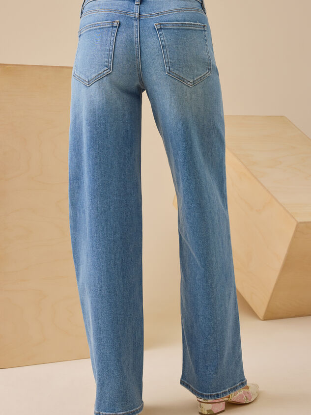 Rowe Straight Leg Jeans Detail 5 - TULLABEE