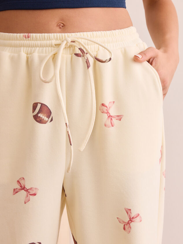 Kickoff Wide Leg Pant Detail 2 - TULLABEE