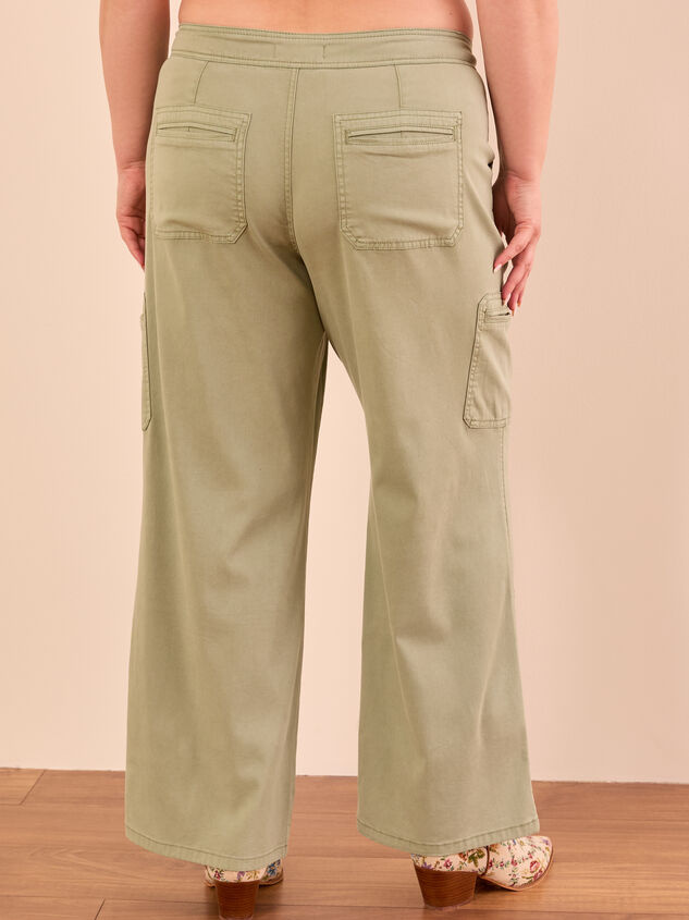 Greer Utility Cargo Pants Detail 4 - TULLABEE