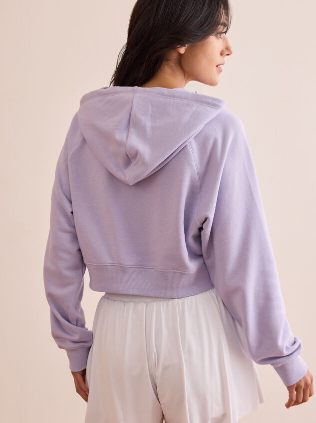 Break Free Hoodie Detail 4 - TULLABEE