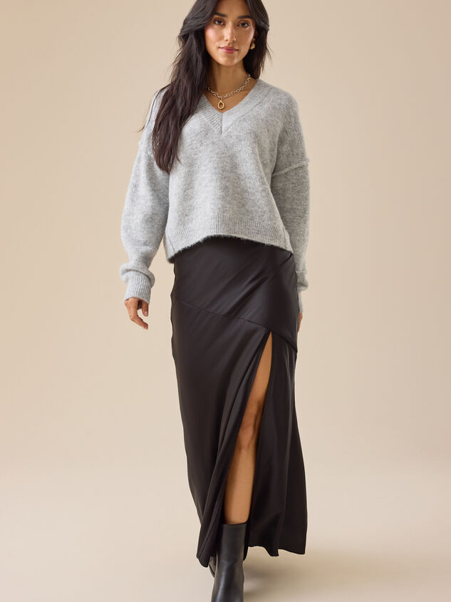 Lily Kate Textured Sweater Detail 5 - TULLABEE