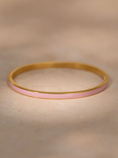 Blushing Pearl Bangle Set - TULLABEE