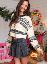 Bridget Cropped Sweater - TULLABEE