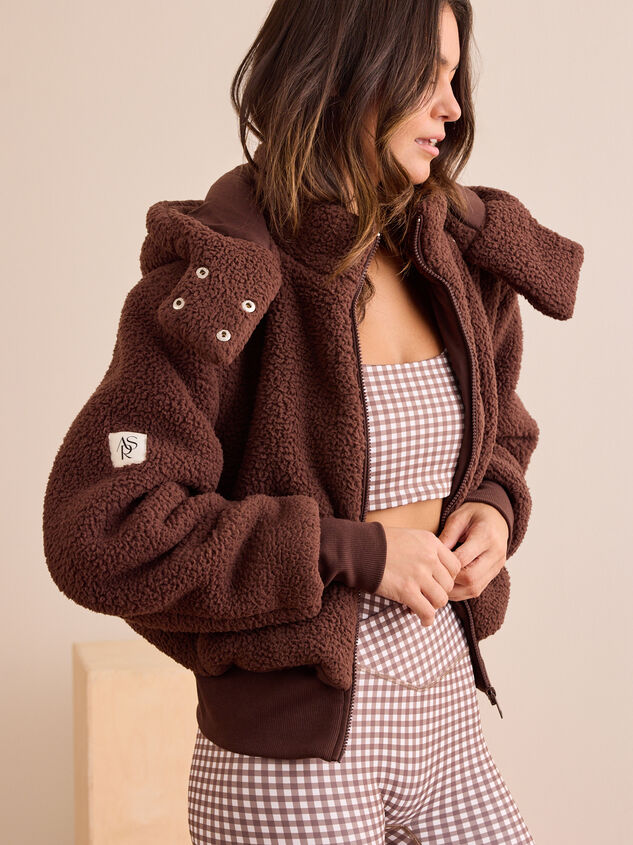 Peak Sherpa Zip Up Detail 4 - TULLABEE