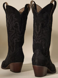 Amaya Western Boots Detail 3 - TULLABEE